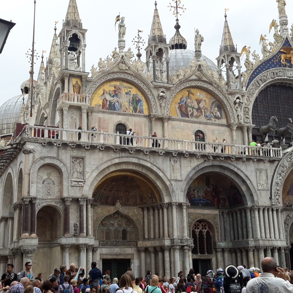 image showing people crowding at the Basilica di San Marco, Venice, on 12 October 2015