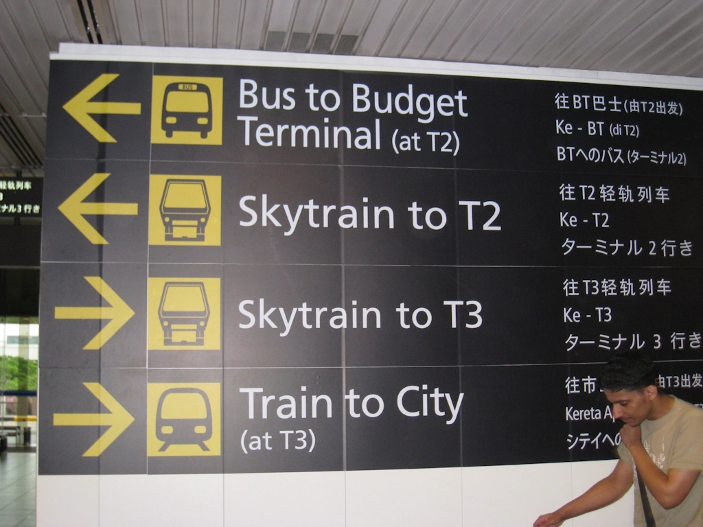 image showing a Direction board at Terminal 1, Changi Internatonal Airport